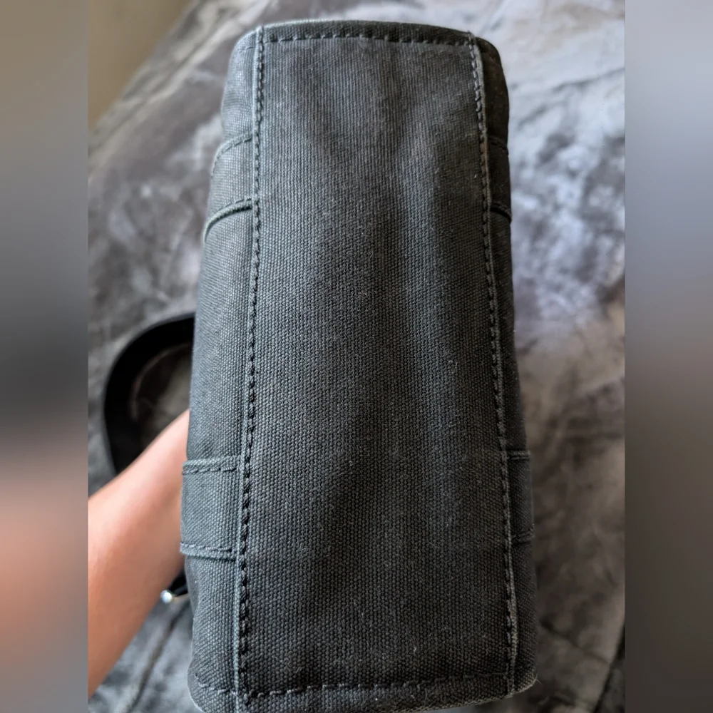 Marc Jacobs The Canvas Small Tote Bag Clutch And Crossbody!  In Great Shape! - Picture 6 of 12